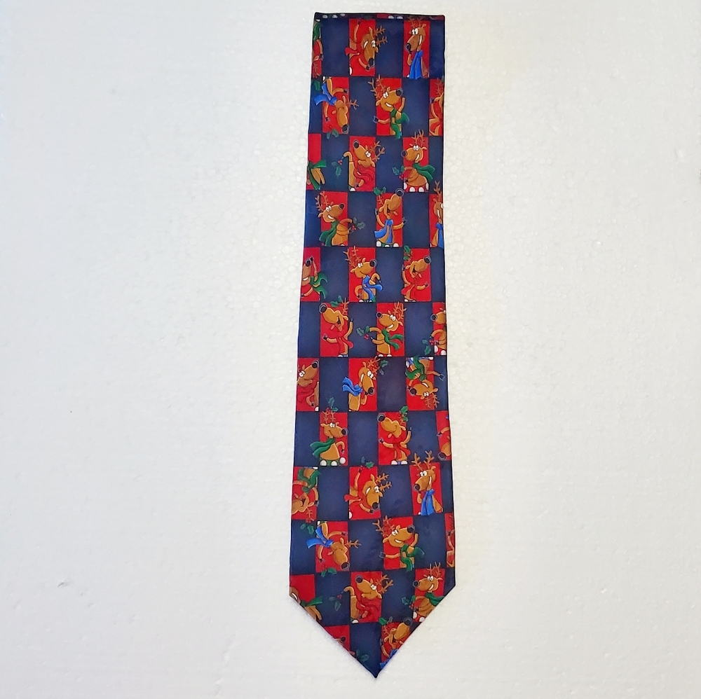 Men's Silk Hallmark Yule Tie Greetings Reindeer Christmas Necktie.